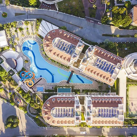 Alba Queen Resort 5*