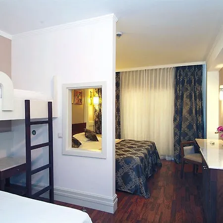 Resort Alba Queen