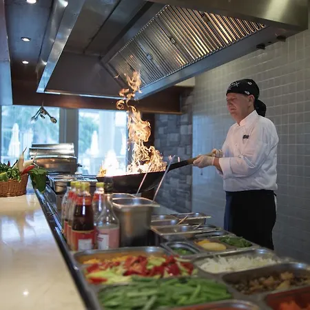 Alba Queen リゾート シダ