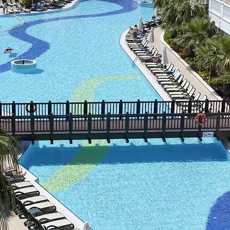 Resort Alba Queen 5*