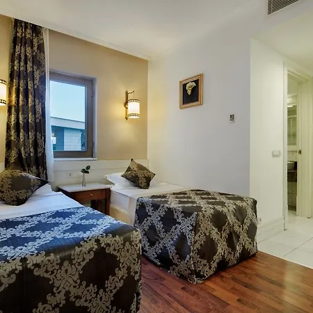 Resort Alba Queen 5*