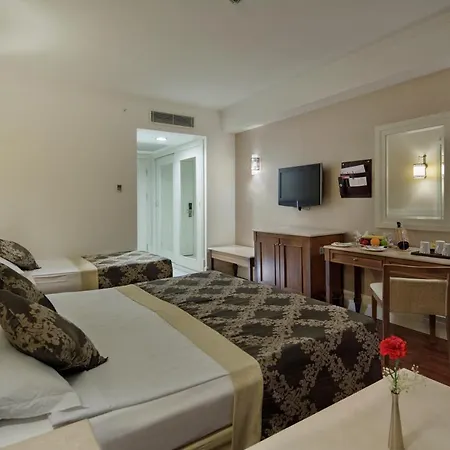Resort Alba Queen