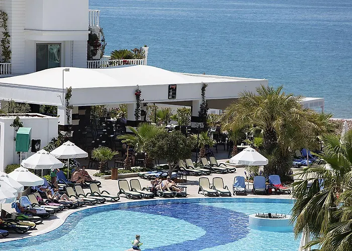 Alba Queen - Ultra Resort