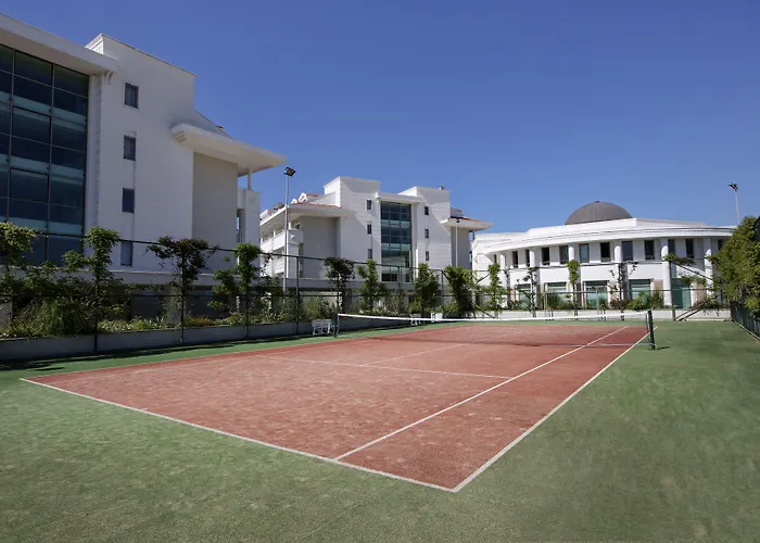 Alba Queen - Ultra Resort Side