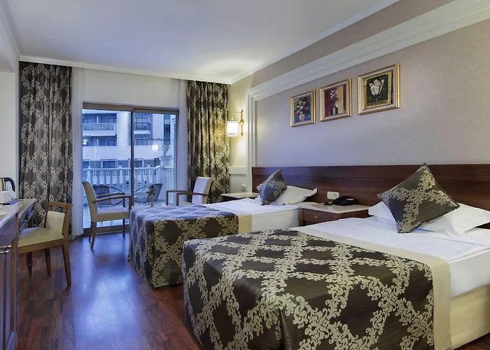 Resort Alba Queen - Ultra Side