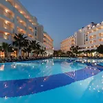 Semesteranläggning (resort) Alba Queen