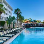 Semesteranläggning (resort) Alba Queen Side