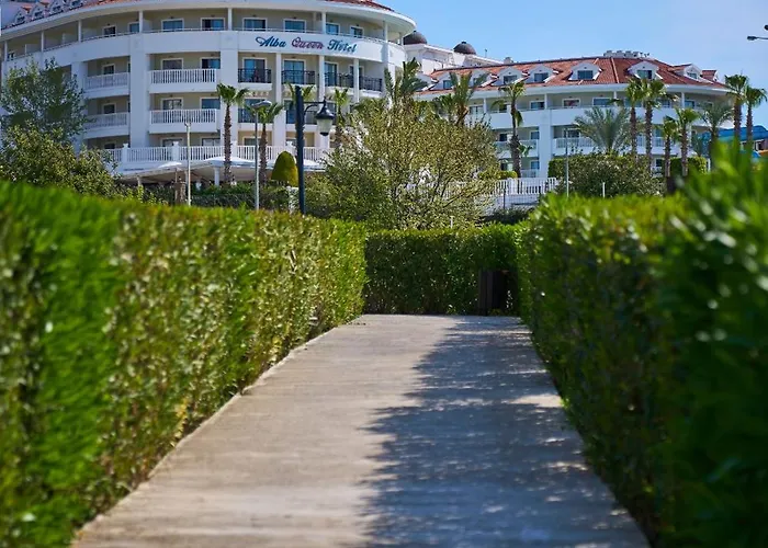 Alba Queen Semesteranläggning (resort) 5*