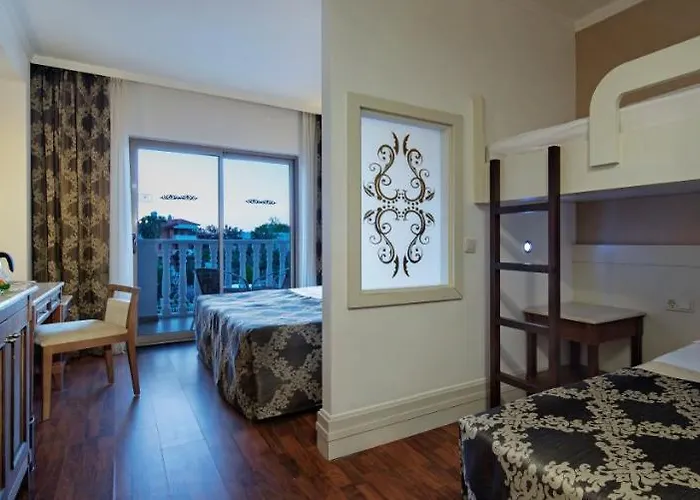 Θέρετρο Alba Queen